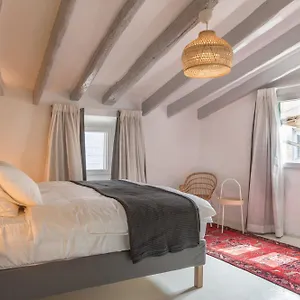 can-karlito-rooms.balearic-islands.net/